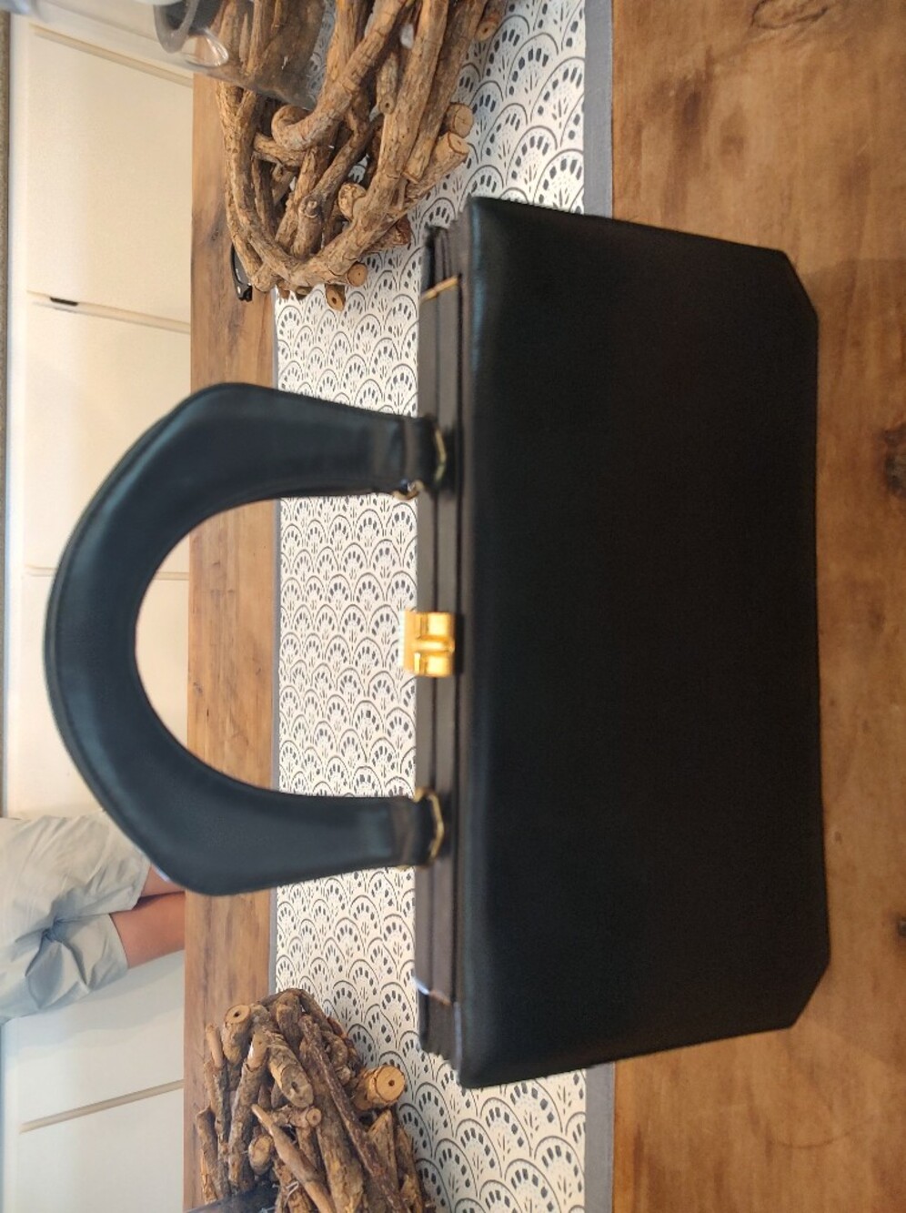 Vintage Susan Gail Original Black Accordion Top-Handle Bag Mint Condition